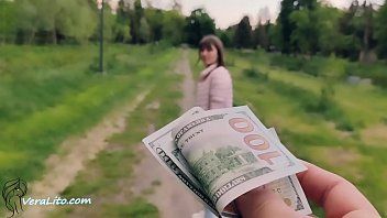 play Barbat de oras plateste o eleva in pahardcoree pentru muie si sex